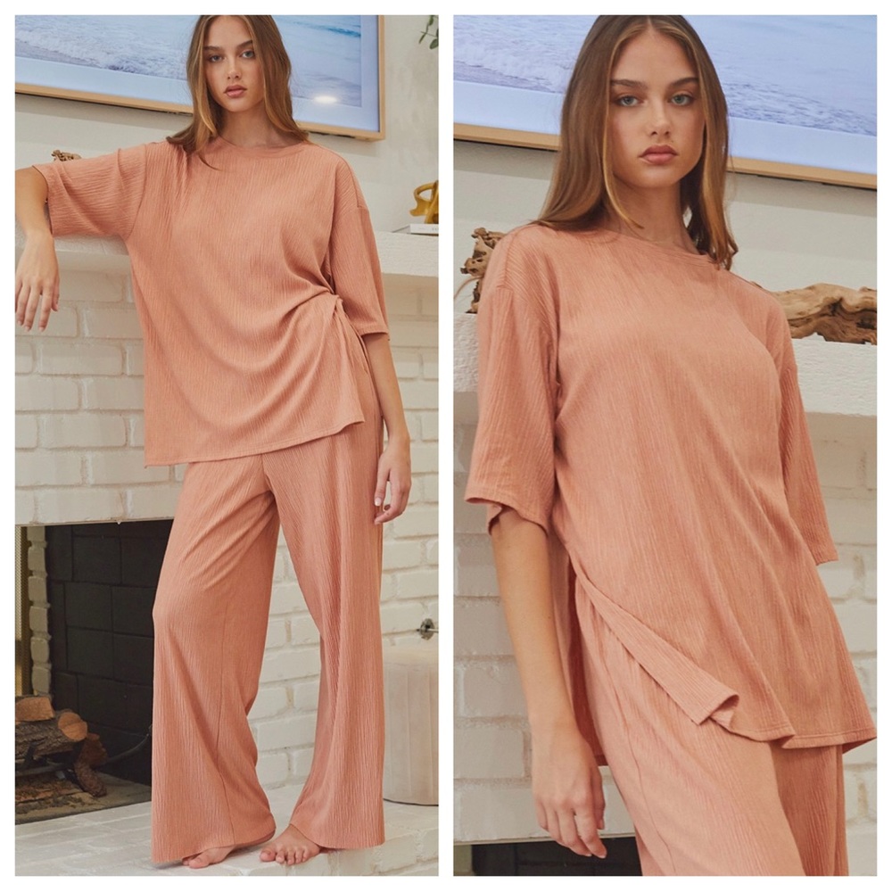 ShopEvelynne Wide Leg Pants & Top Set in Peach